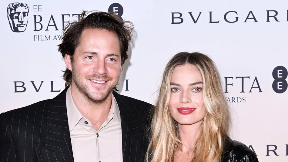 Gut gelaunt trotz Regen und Party-Stress: Tom Ackerley und Margot Robbie bei der Nominierten ...