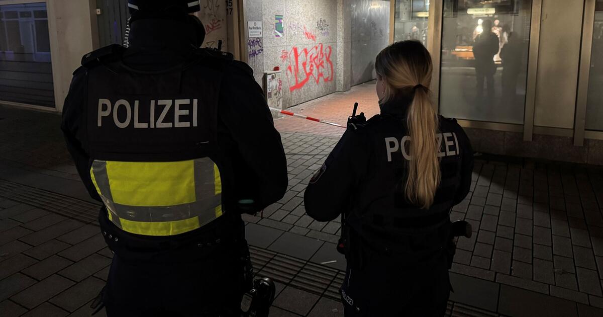 16-Jähriger nahe Weihnachtsmarkt in Herford niedergestochen | GMX