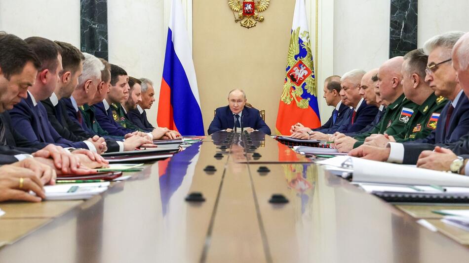 "Abstimmung über die Kriegspolitik": Warum Putin dieses Rekordergebnis brauchte