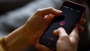 Instagram-Logo ist auf einem Smartphone zu sehen