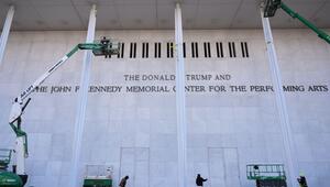 Aus Kennedy Center wird Trump Kennedy Center