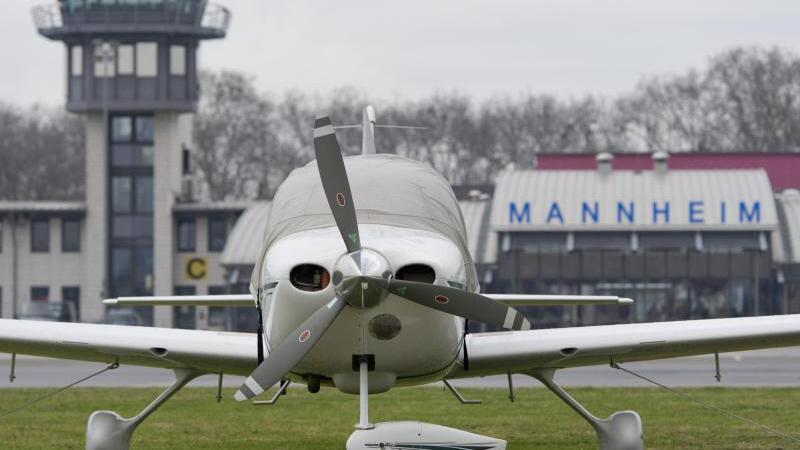 Flughafen Mannheim