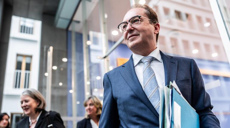 Alexander Dobrindt (CSU), Bundesinnenminister