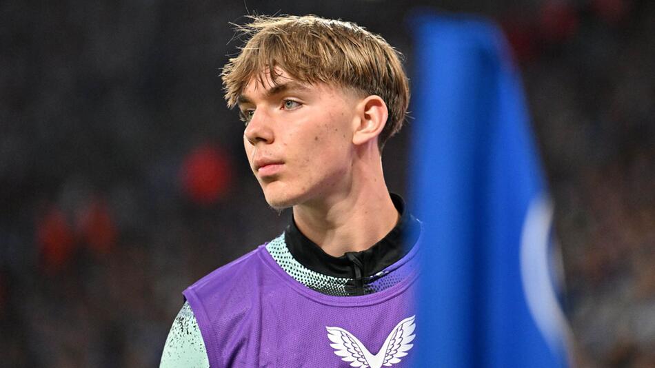 Wer ist der "Mini-Kroos", den halb Europa jagt?
