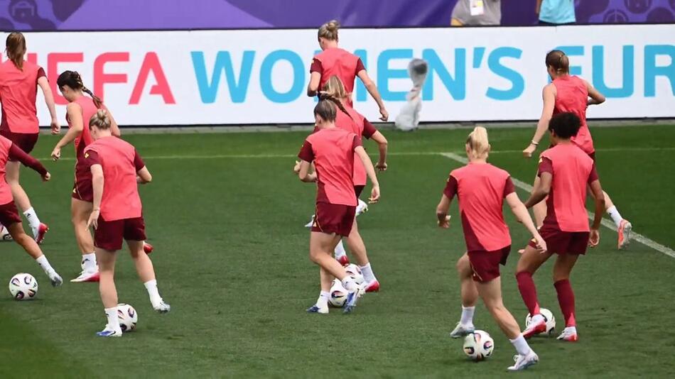 Fußballerinnen starten gegen Polen in die EM