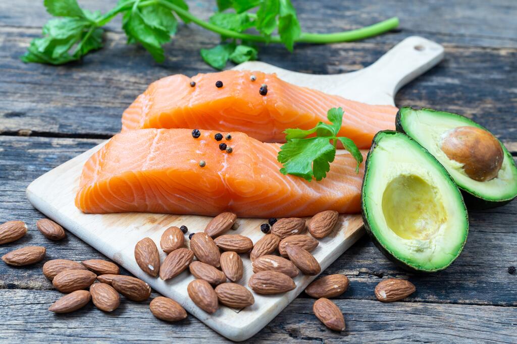fette, gesund, quelle, lebensmittel, fettsäuren, pflanzlich, tierisch, gesundheit