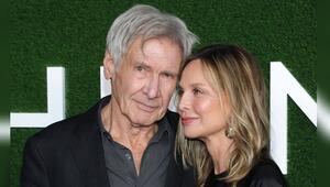 Harrison Ford und Calista Flockhart zeigen sich auch heute noch verliebt wie am ersten Tag.