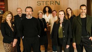 Einige der Mitarbeiter der fiktiven Schauspielagentur "Stern".