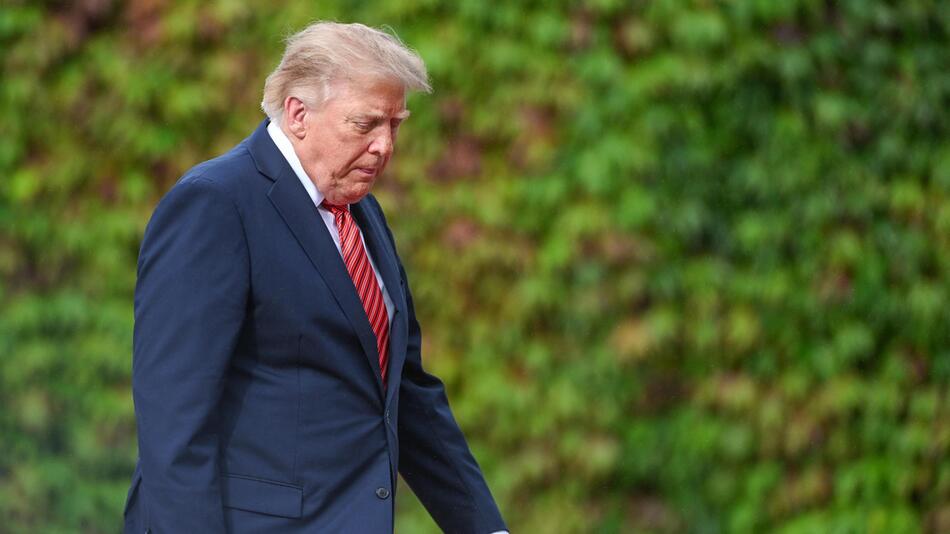 Große US-Sender schränken Berichterstattung über Trump ein