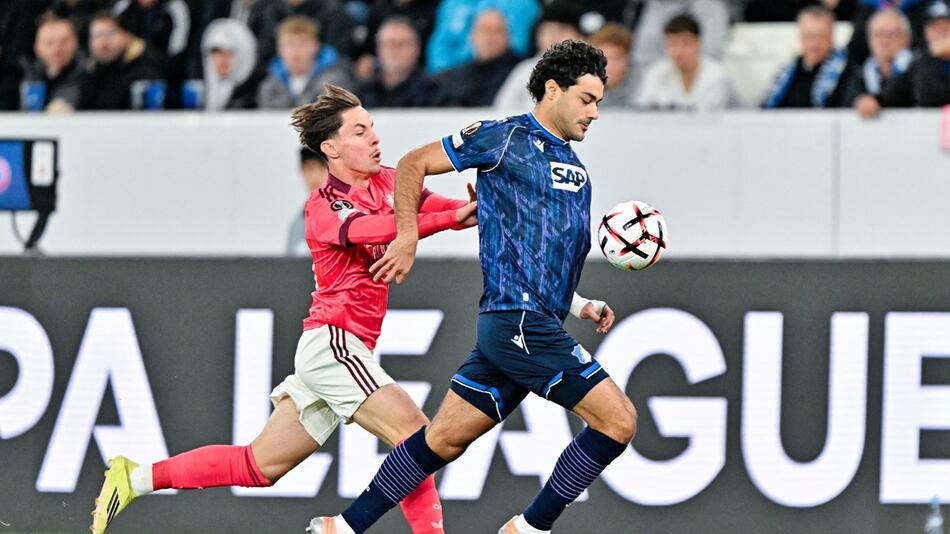 Hoffenheim schlägt kurz vor dem Halbzeitpfiff zu