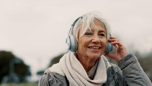 Laut Studie: Musik hören oder selbst musizieren kann Demenzrisiko senken