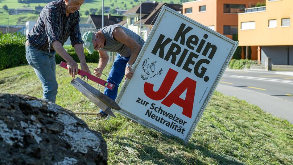 Schweizer entscheiden sich gegen striktere Neutralität