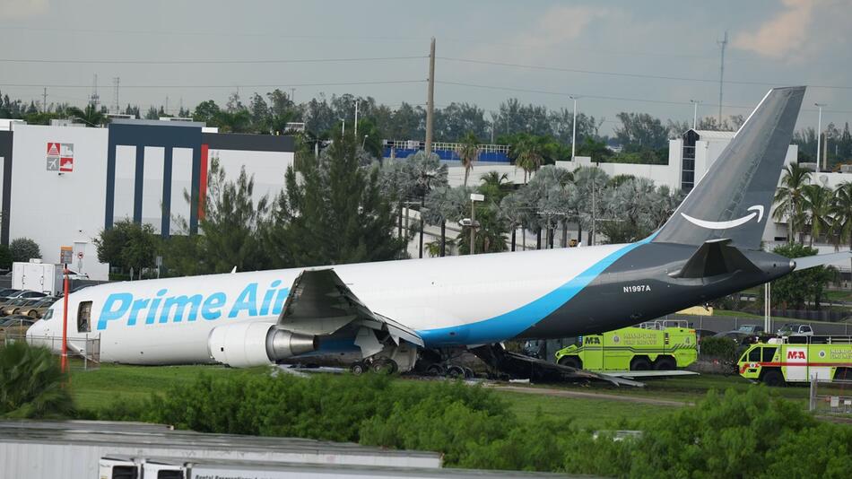 Mehrere Tote bei Unfall mit Amazon-Frachtflugzeug
