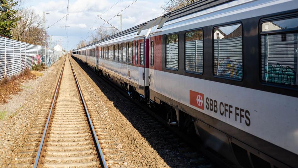 Neuer Bahnservice Basel - Konstanz und bis Herisau