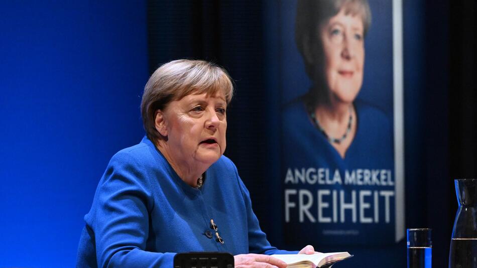 Ex-Bundeskanzlerin Angela Merkel liest aus ihren Memoiren