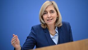 Pressekonferenz von Bundesgesundheitsministerin Warken