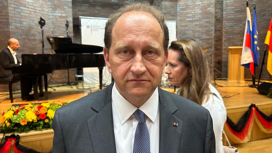 Russisches Ministerium bestellt Botschafter Lambsdorff ein