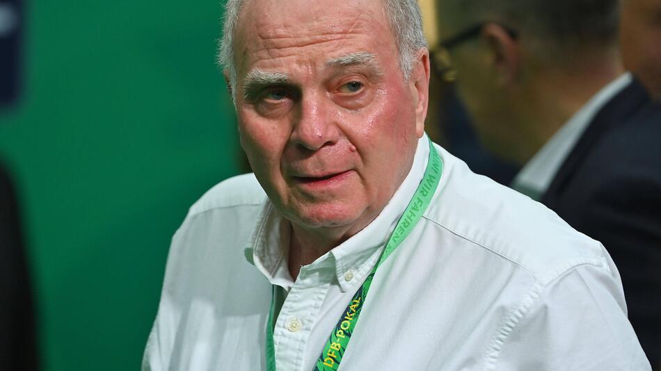 "Eine Unverschämtheit": Hoeneß macht seinem Ärger Luft