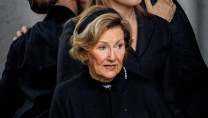 Königin Sonja hat nach dem Tod ihres Ehemannes ihre Arbeit wieder aufgenommen.