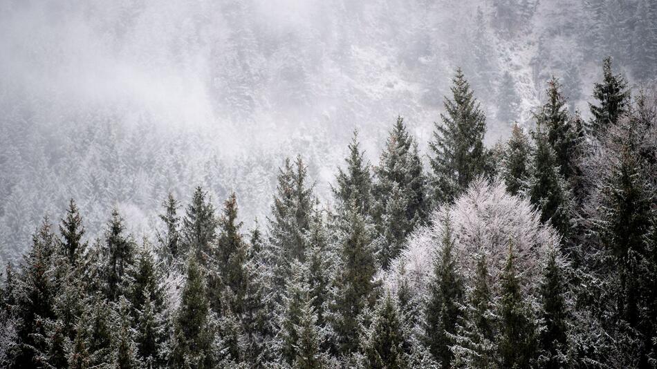 Wintereinbruch in Bayern