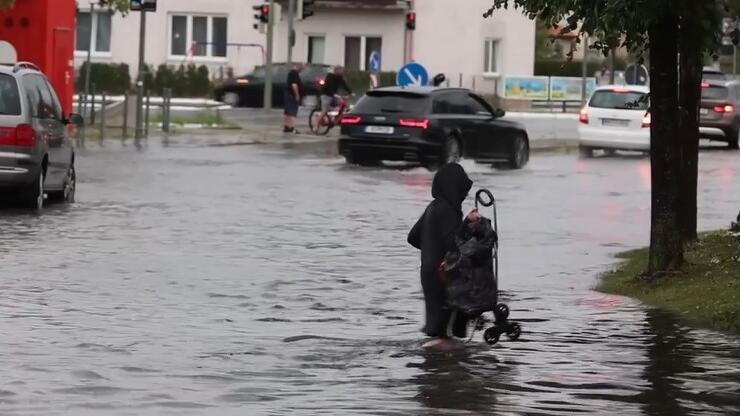 Bilanz der Versicherer: Unwetter richten 2023 Milliardenschäden an