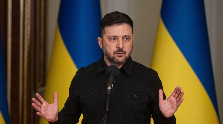 Selenskyj kündigt Waffenruhe ab Mittwoch an