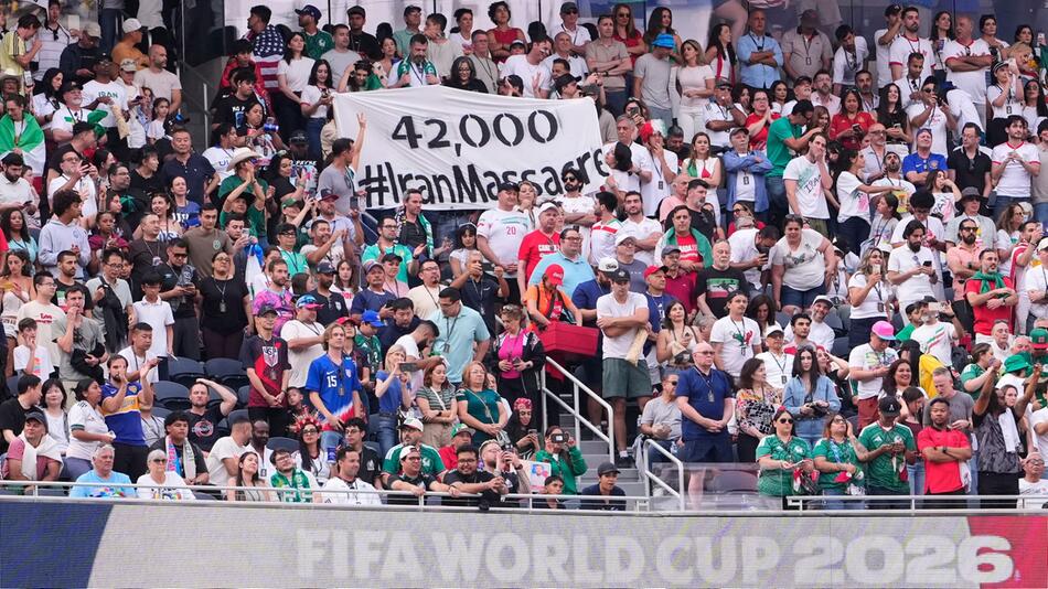 So politisch war das erste Iran-Spiel: Team schon wieder der USA verwiesen