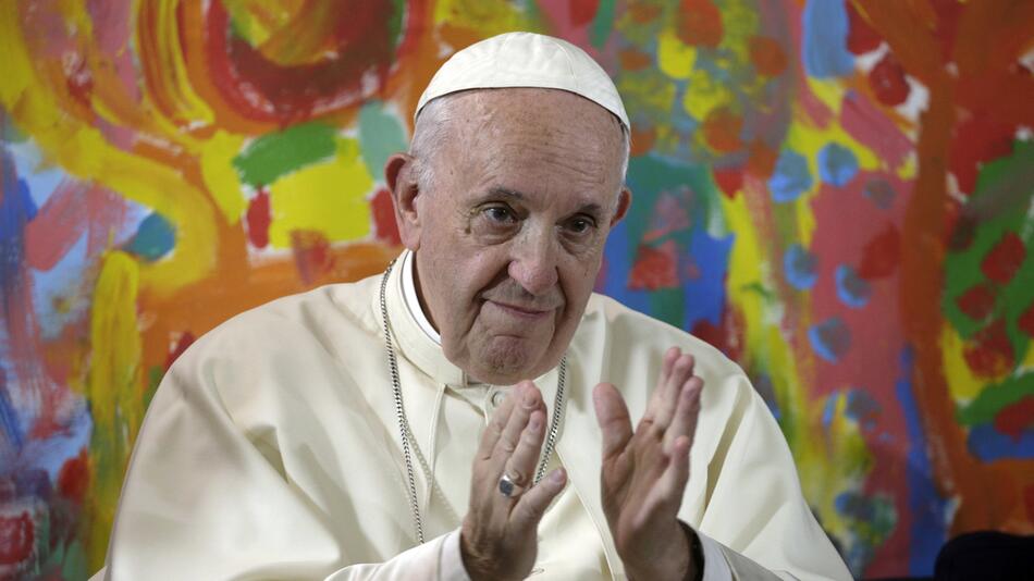 Papst Franziskus besucht Stiftung Scholas Occurentes