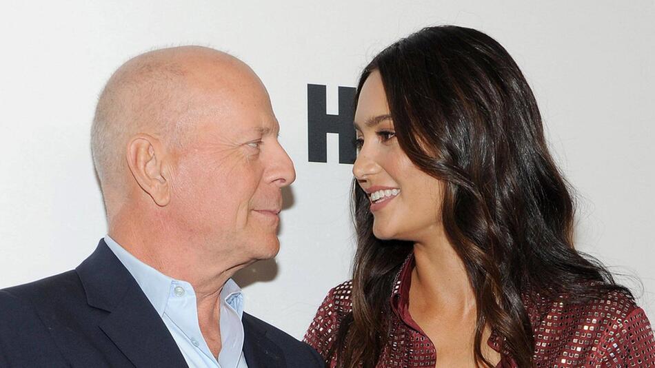 Bruce Willis und Emma Heming Willis sind seit 17 Jahren ein Paar, davon 15 verheiratet.