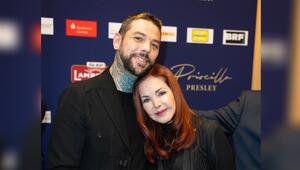 Priscilla Presley und ihr Sohn Navarone Garibaldi Garcia in Baesweiler.