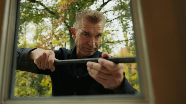Hermann Wenning ist früher selbst in Häuser eingebrochen, mittlerweile ist er Autor und Experte ...