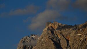 Junger Mann verunglückt auf einem Klettersteig an der Zugspitze