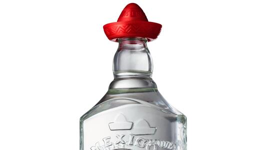 Tequila Flasche von Sierra mit Hut