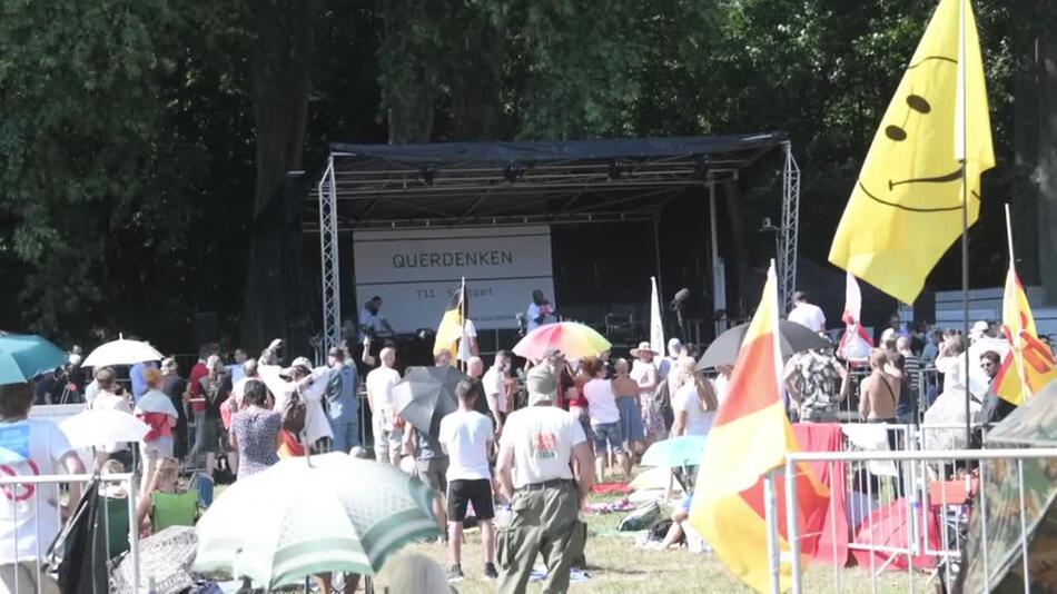 Stuttgart, Demonstration, Coronavirus, Corona-Pandemie, Corona-Maßnahmen, Querdenken 711