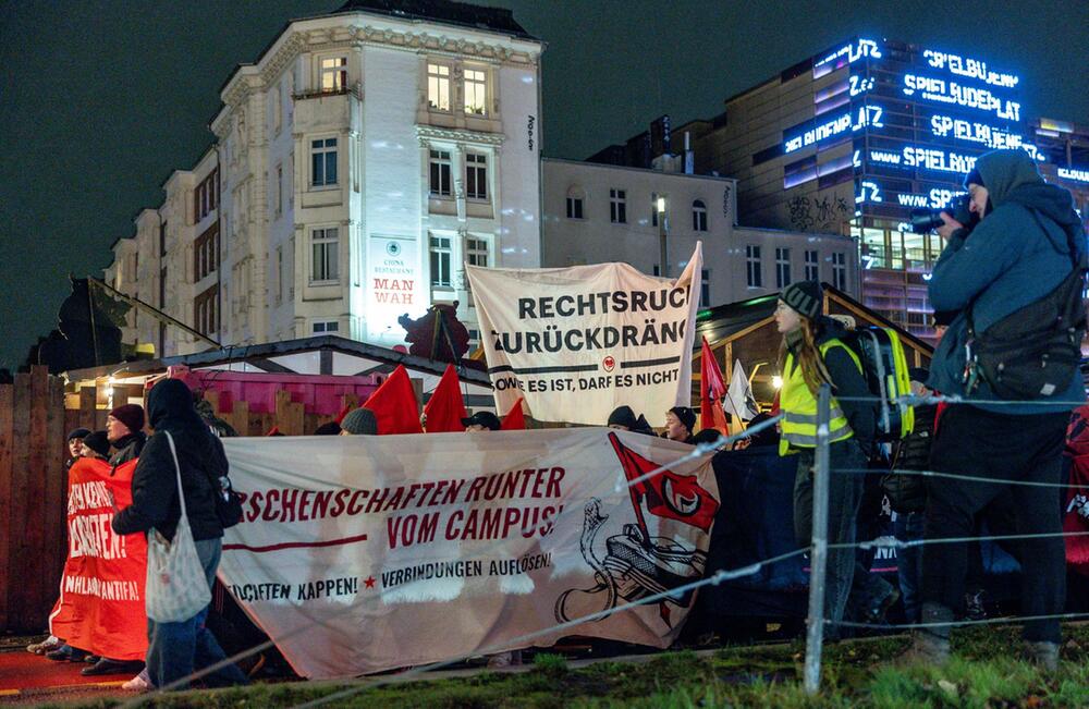 Demo von Hamburger Bündnis gegen Rechts