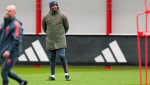 Kompany verteidigt Bayern-Talent nach viralem Übersteiger