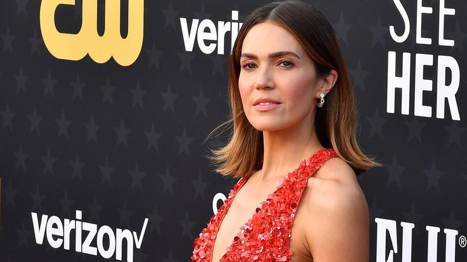 Mandy Moore ist zum dritten Mal Mutter geworden.