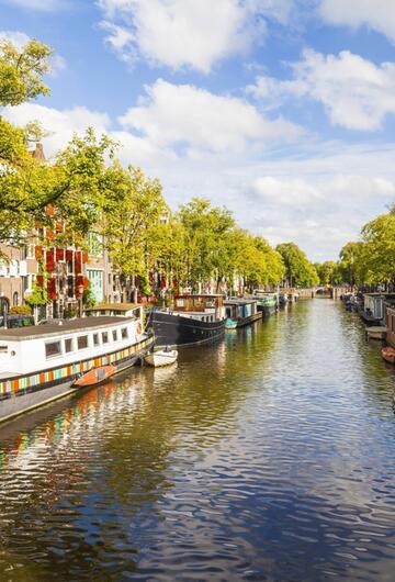 Hausboot in Amsterdam.