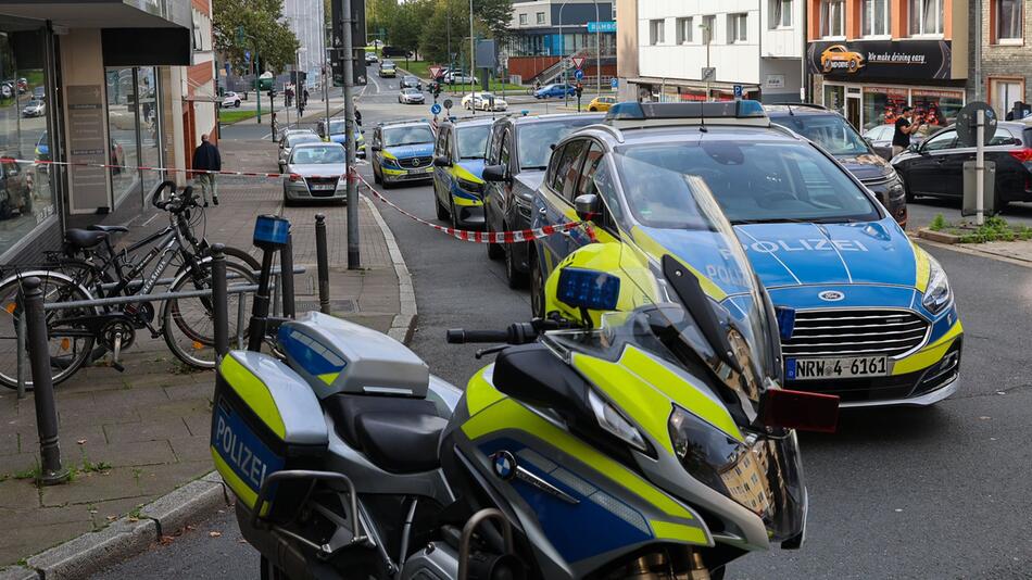 Maskierte verhelfen Häftling zur Flucht