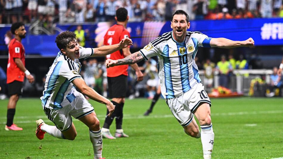 Argentinien dreht irres Achtelfinale – Messi erlebt Achterbahnfahrt