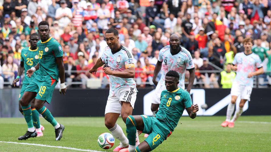 Belgien dreht Spiel gegen Senegal in der Verlängerung