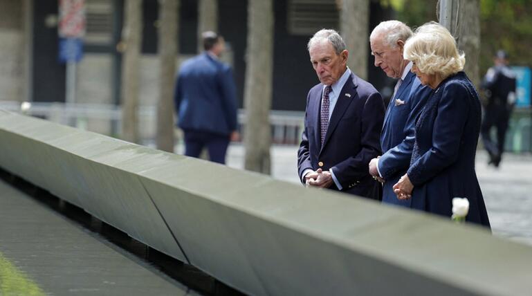 König Charles und Königin Camilla mit New Yorks ehemaligen Bürgermeister Michael Bloomberg am ...