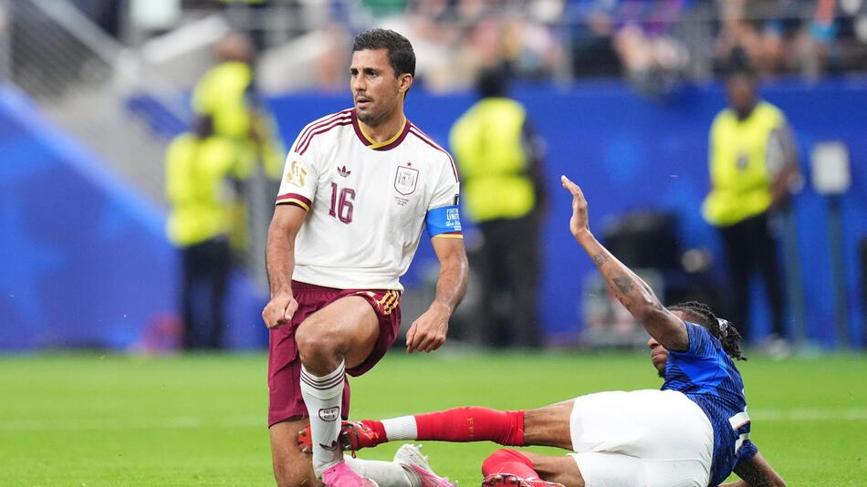 Wirbel um heftige Grätsche von Bayern-Star