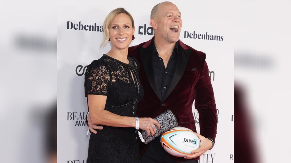 Des einen Clutch ist des anderen Rugbyball: Zara und Mike Tindall hatten sichtlich Spaß an ihrem ...