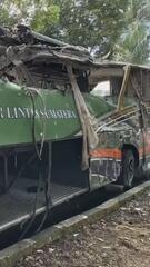 Busunglück in Indonesien: Mindestens zwölf Tote