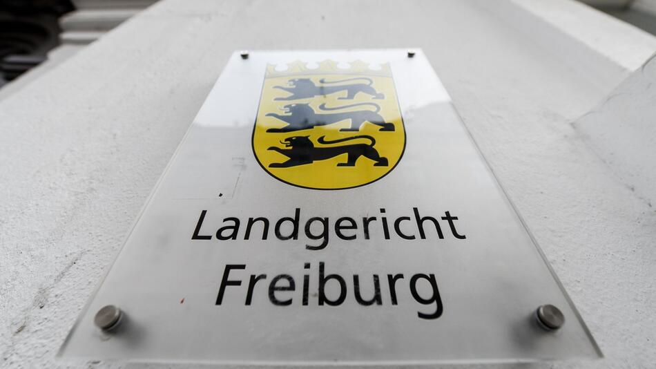 Landgericht Freiburg, Ehestreit