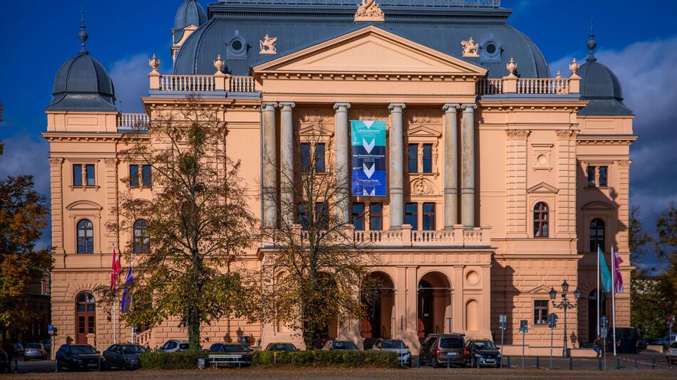 Mecklenburgisches Staatstheater