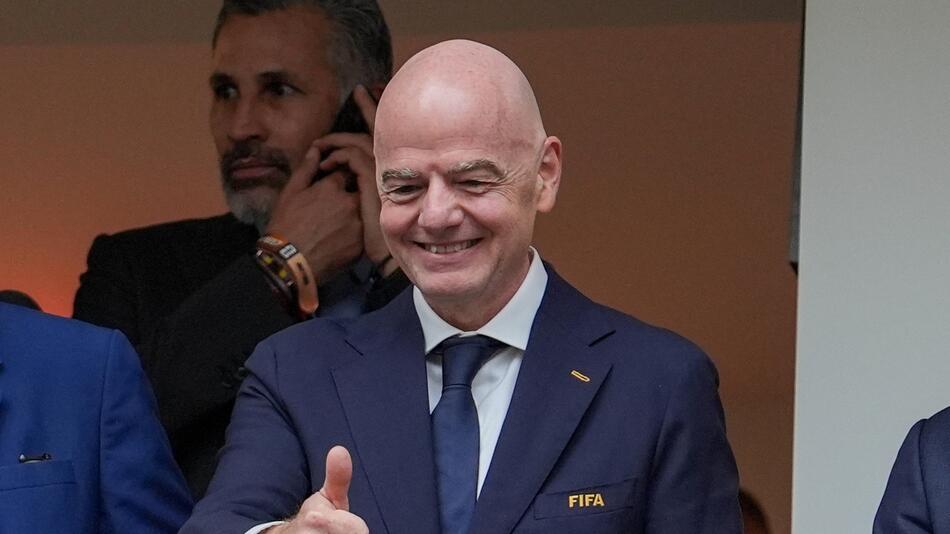 Infantino liebäugelt mit nächster WM-Erweiterung