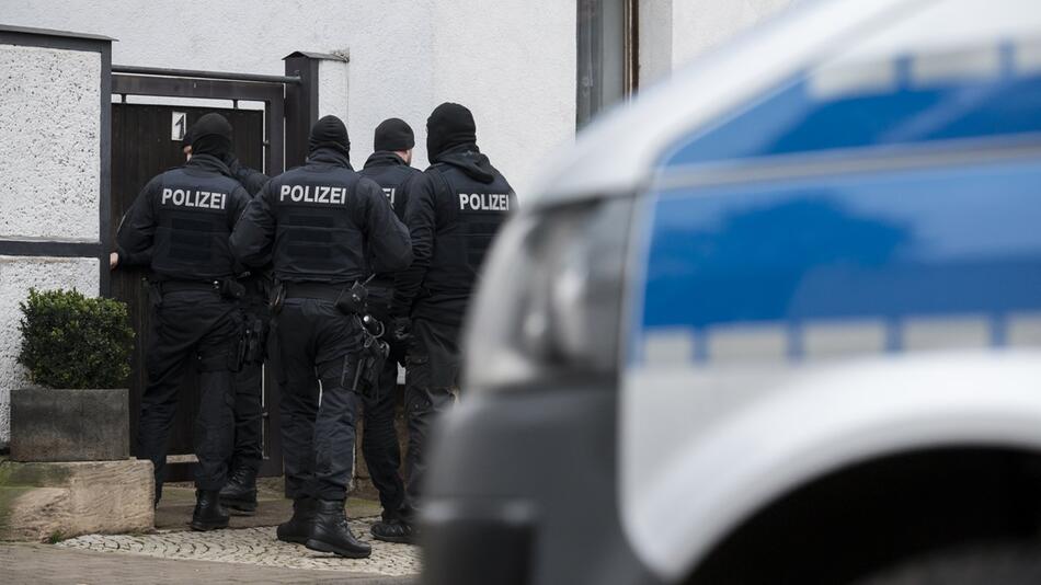 «Combat 18» - Razzia in Erfurt