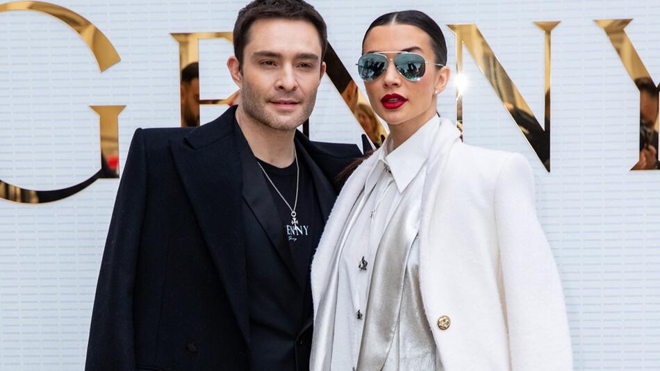 Ed Westwick und Amy Jackson haben in Italien den Bund fürs Leben geschlossen.